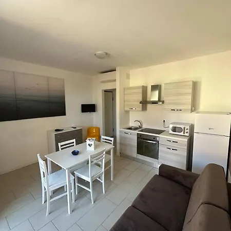 Casa “elicriso”a Pochi Passi Dal Mare Con Piscina Appartement