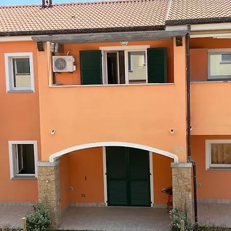 Casa “elicriso”a Pochi Passi Dal Mare Con Piscina