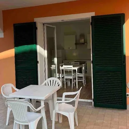 Casa “elicriso”a Pochi Passi Dal Mare Con Piscina * Badesi