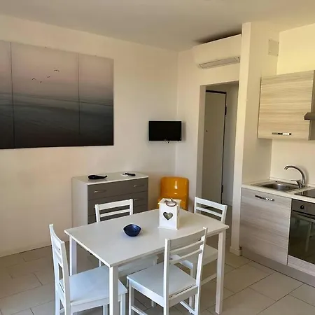 Casa “elicriso”a Pochi Passi Dal Mare Con Piscina Appartement Badesi